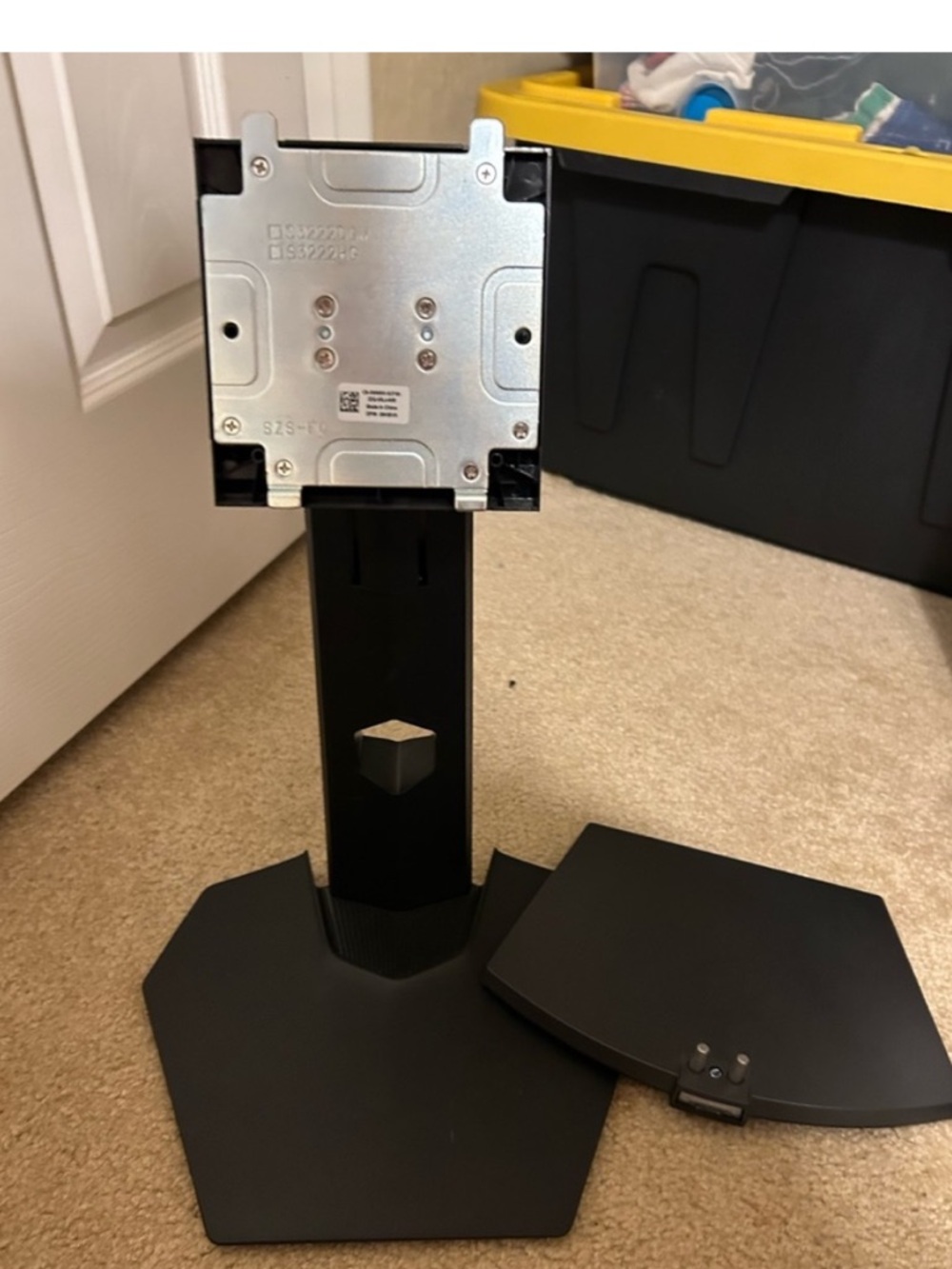 Dell Black Adjustable gaming Monitor Stand with Detachable Base Plate